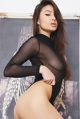 Astrid Herrara Makes Luscious Close-up View Of Her Shaved Pussy